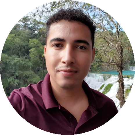 Manuel Castellanos Staff